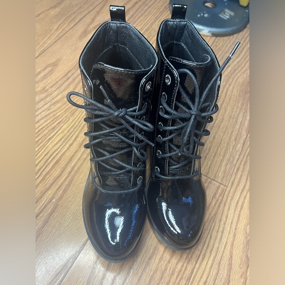 Rubber high heel boots - Picture 2 of 4